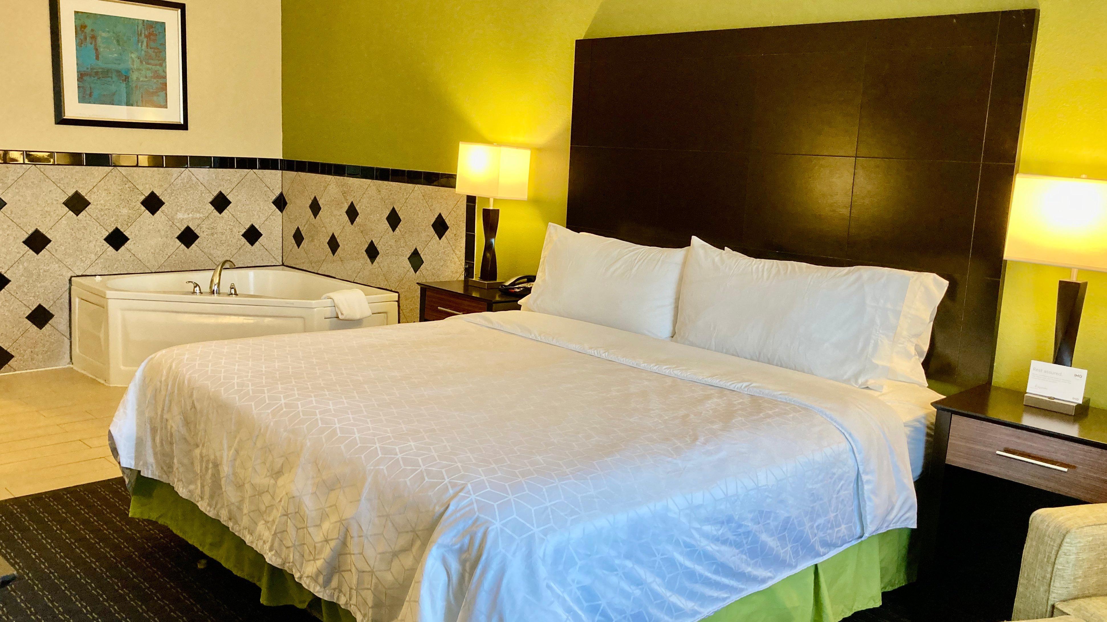 Holiday Inn Express Hotel & Suites Edmond By Ihg Экстерьер фото