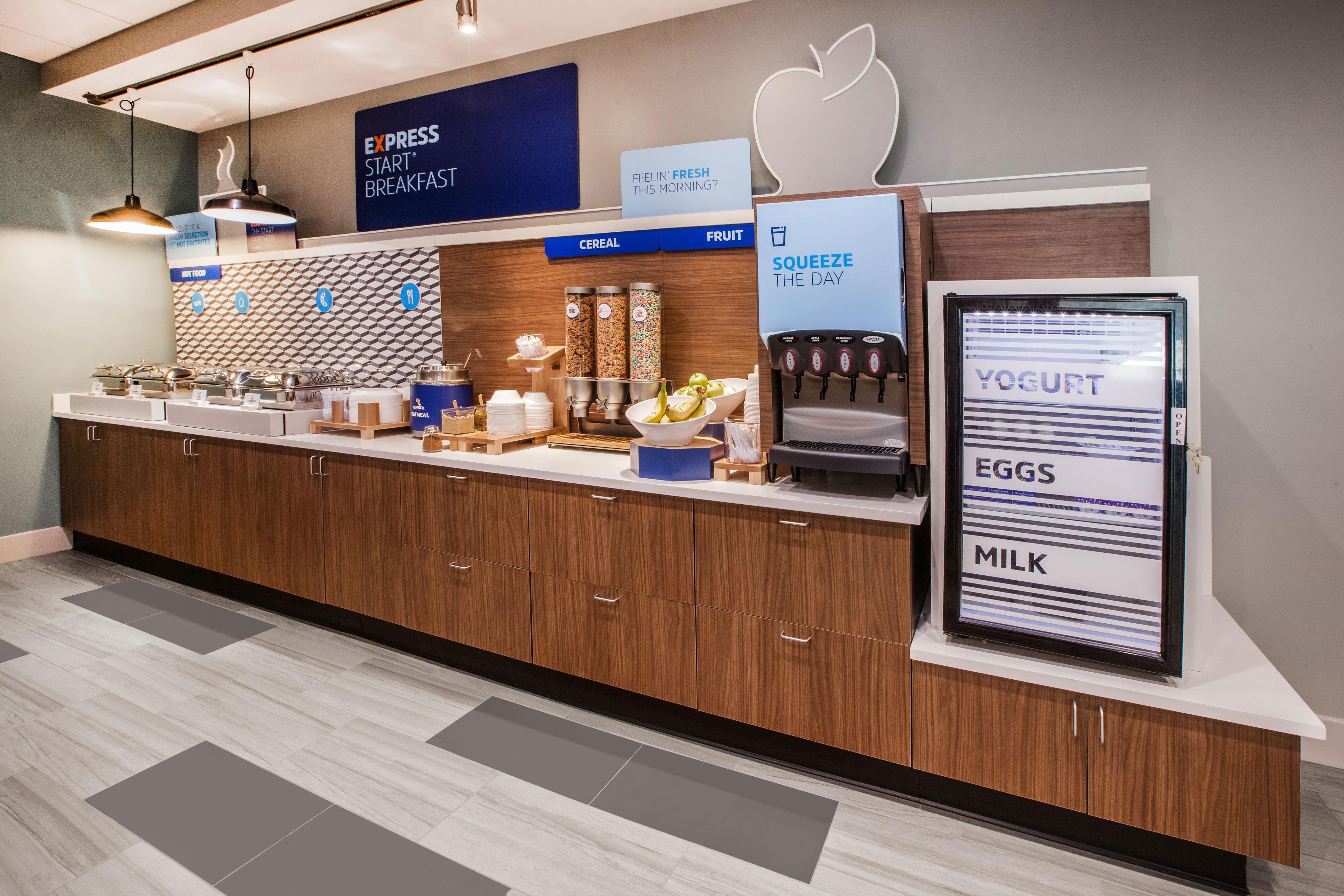 Holiday Inn Express Hotel & Suites Edmond By Ihg Экстерьер фото