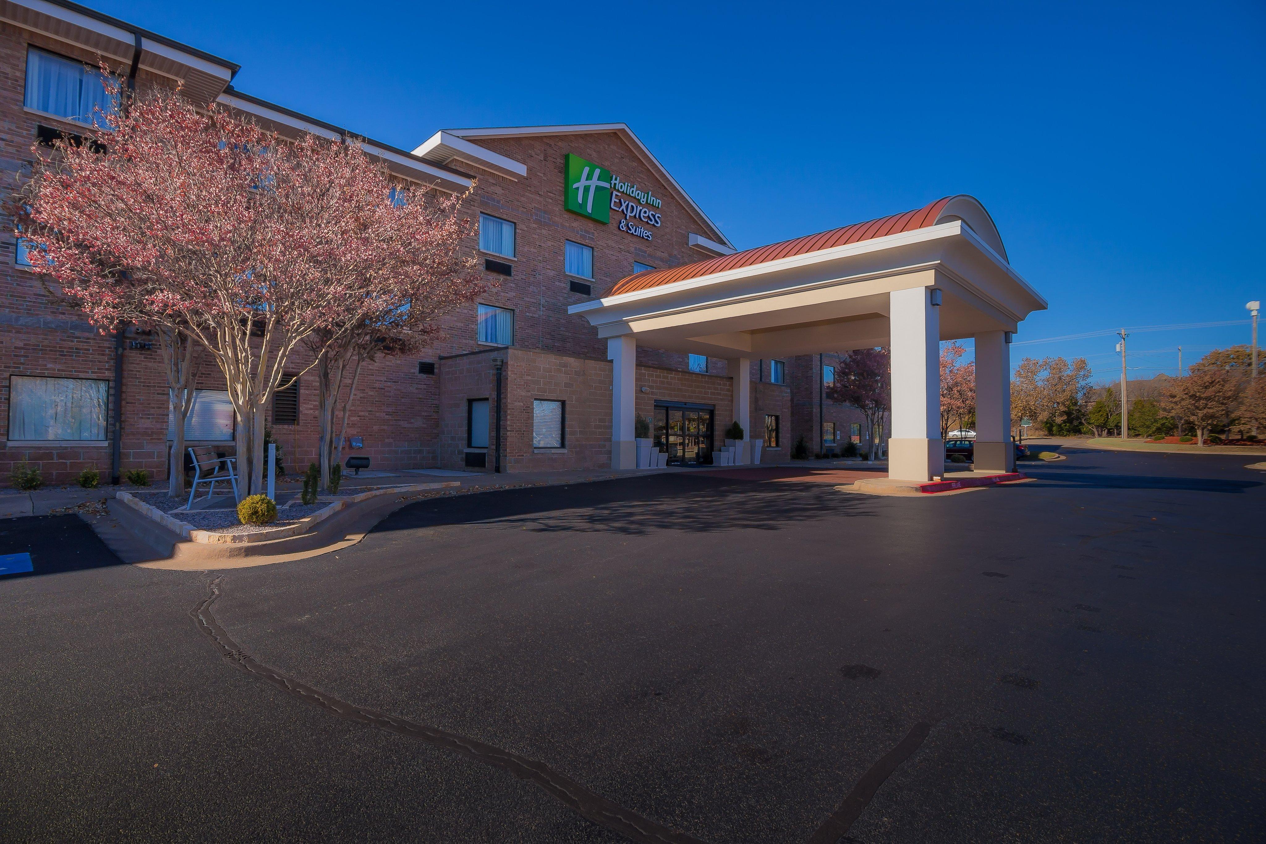 Holiday Inn Express Hotel & Suites Edmond By Ihg Экстерьер фото