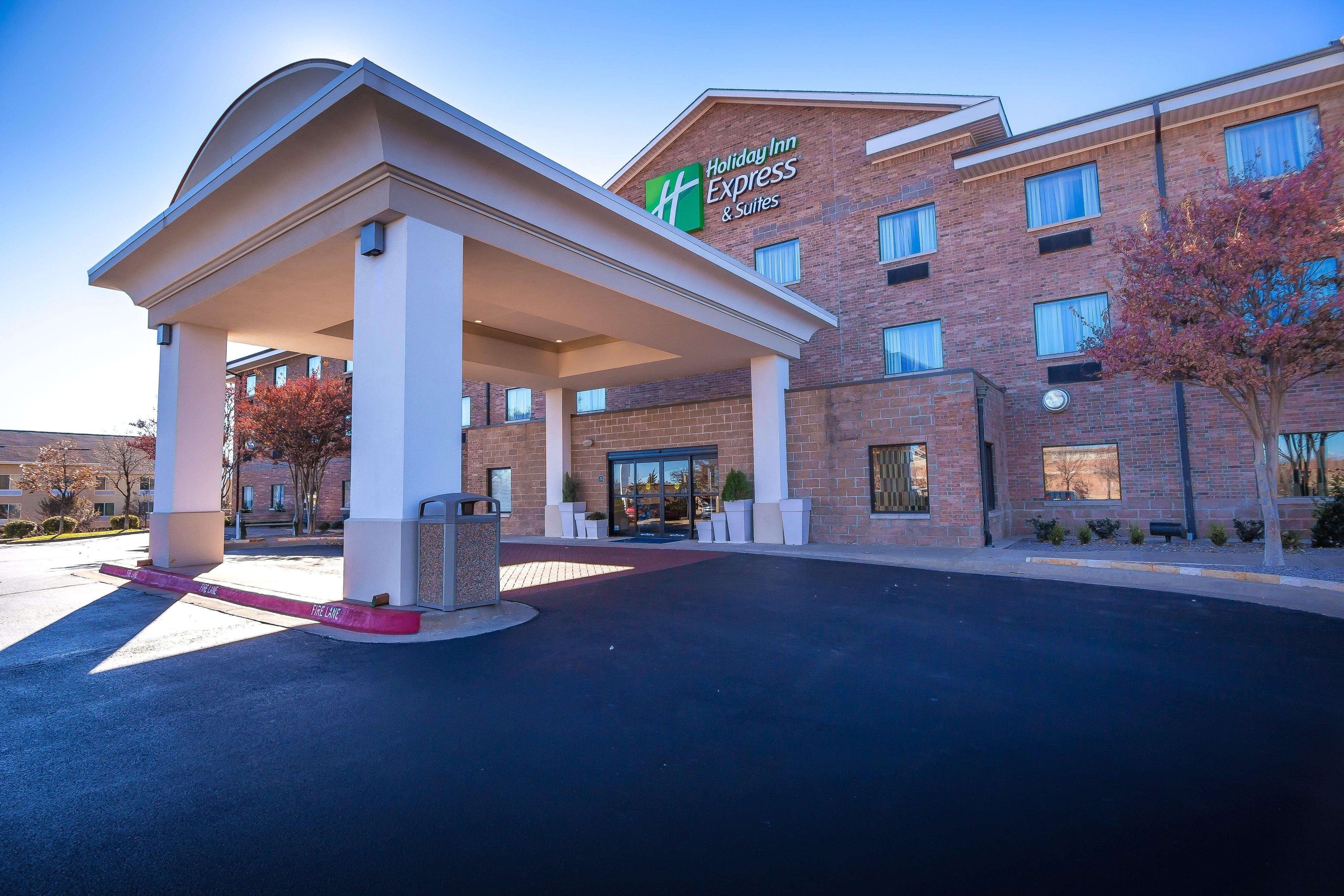 Holiday Inn Express Hotel & Suites Edmond By Ihg Экстерьер фото